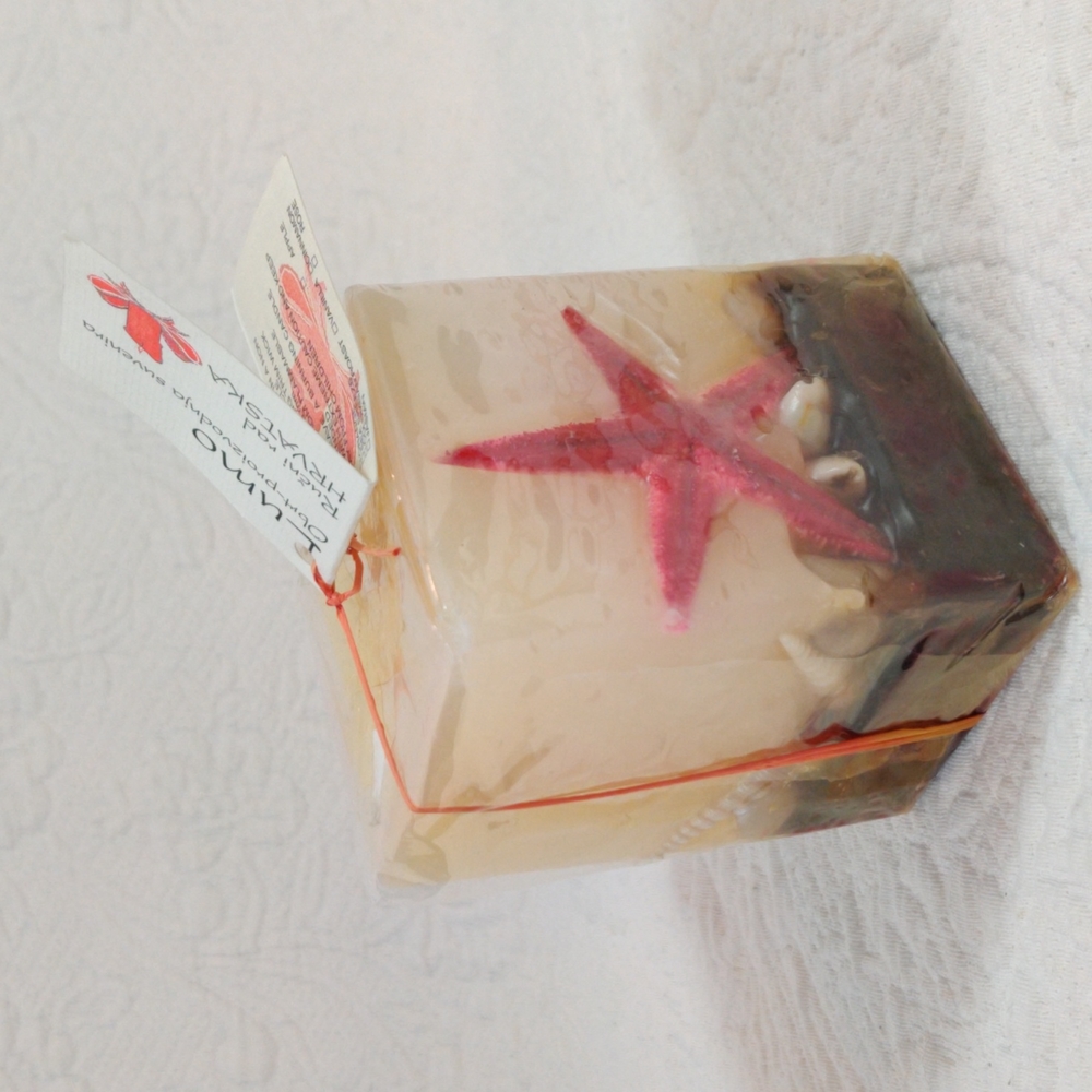 Lumo Croatia Handcrafted Starfish Shell Candle